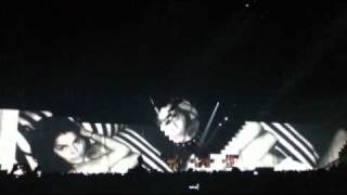 Roger Waters: The Wall Live 2010 @ Mexico City (Young Lust)