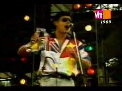 comment est né mickey mouse