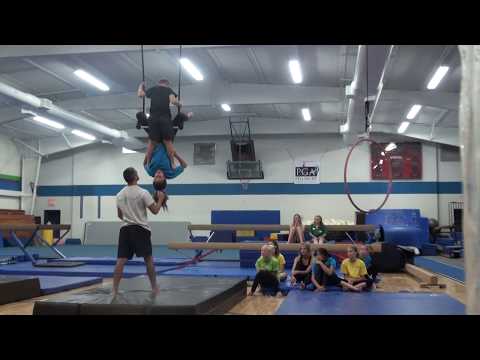 2017 Session 3 Static Trapeze Dawson &  Viddy