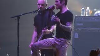 AFI &quot;Cold Hands&quot;  LIVE in NY, 11-09