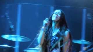 ALANIS MORISSETTE: "Forgiven" live @ "The Guardian Angel Tour" in Milan