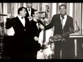 Five Foot Two, Eyes Of Blue  -  Louis Prima