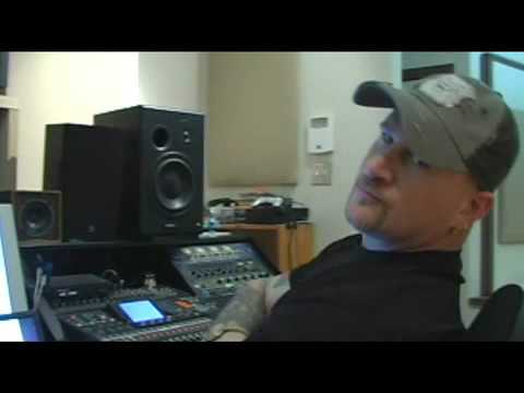 Julian Austin - Fat Bottomed Girls - Full Length Version