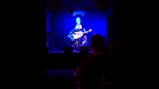 Deron Miller - And She Never Returned (Acoustic)