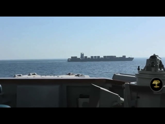 MOMENTO EXACTO en que EE UU  intercepta un buque iraní