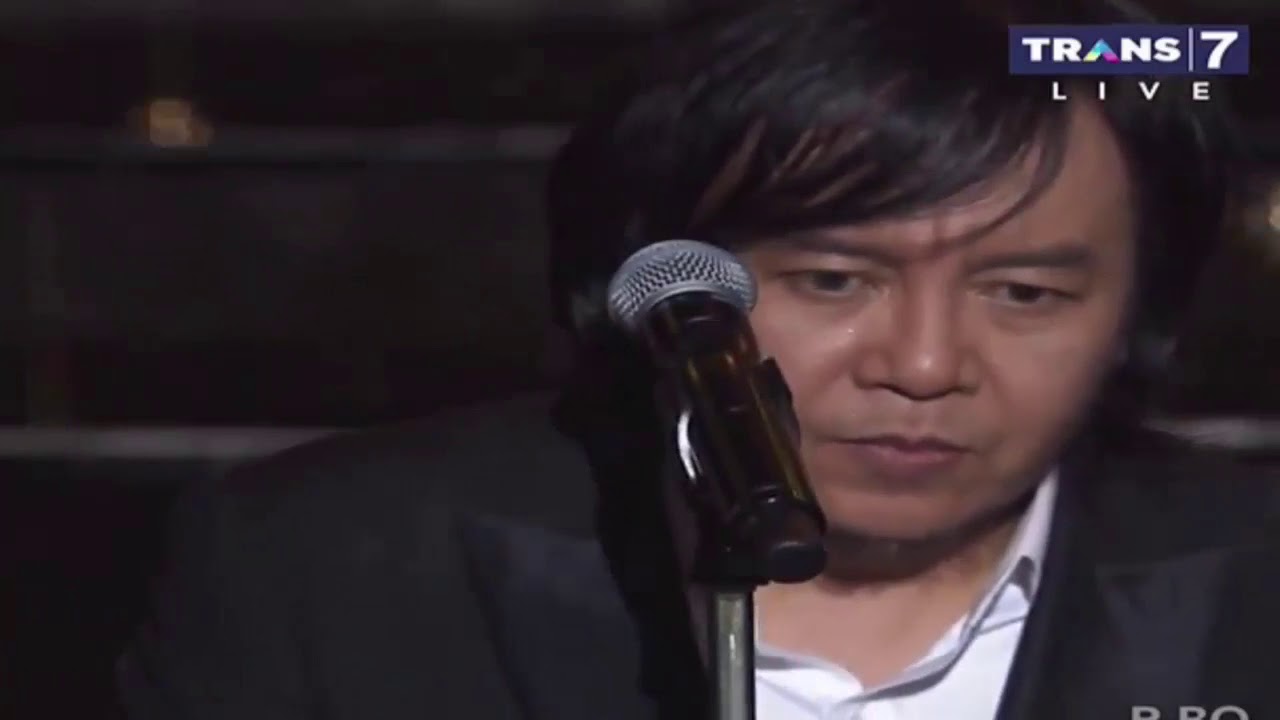 Konser 25 Tahun Ari Lasso - Lirih, Cinta Sejati