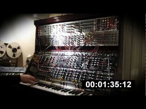 Polyphonic Dark Energy (demo of 4 stacked Doepfer Dark Energy synths)