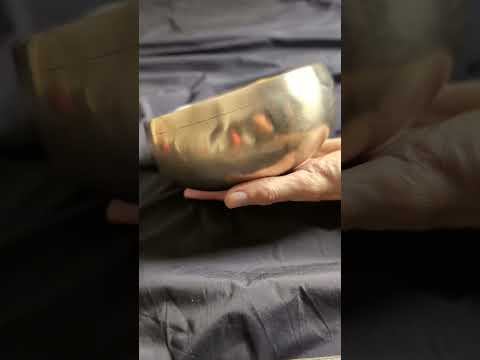 [A168] Peter Hess Bowl singing bowl, ⌀16.6cm / 750g, 🔽 A3 +0c (220 Hz) ⭐️, 🔼 D#5 +6c (624 Hz) ⭐️ — VAYU sounds