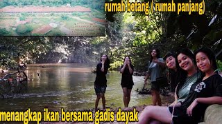 Download lagu KEHIDUPAN SUKU DAYAK, DALAM BERTAHAN HIDUP, MENCARI IKAN BERSAMA GADIS DAYAK PEDALAMAN mp3