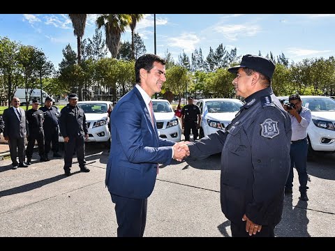 Urtubey entregó 7 camionetas 0Km a la Policía de la Provincia