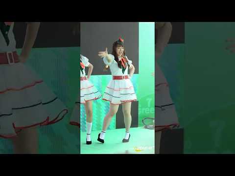 Focus Jane BNK48 [Mini Fancam] - บ๊ายบาย...นายพลาสติก(Kami 7 Go Green) 050462