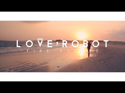 Love, Robot - 