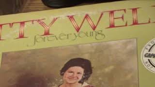 FOREVER YOUNG  ......  * ( Rare PROMO play