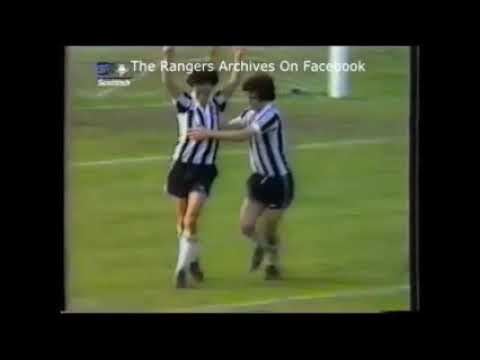 St  Mirren - Rangers Glasgow 3-3 - Premier Division 1977-78 - 5a giornata