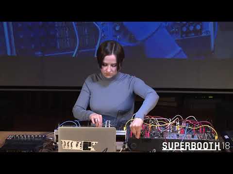 Caterina Barbieri presenting FRAP TOOLS @SUPERBOOTH18