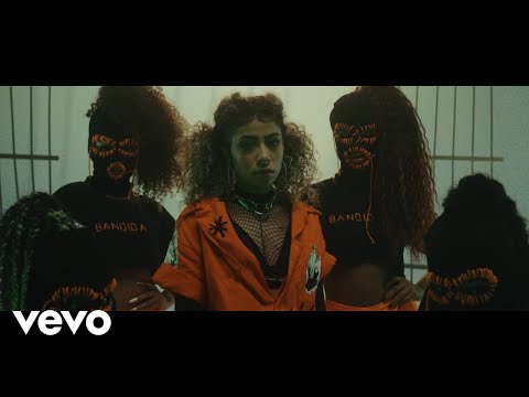 MC Bruna Alves - Eu Me Amo Em Primeiro Lugar