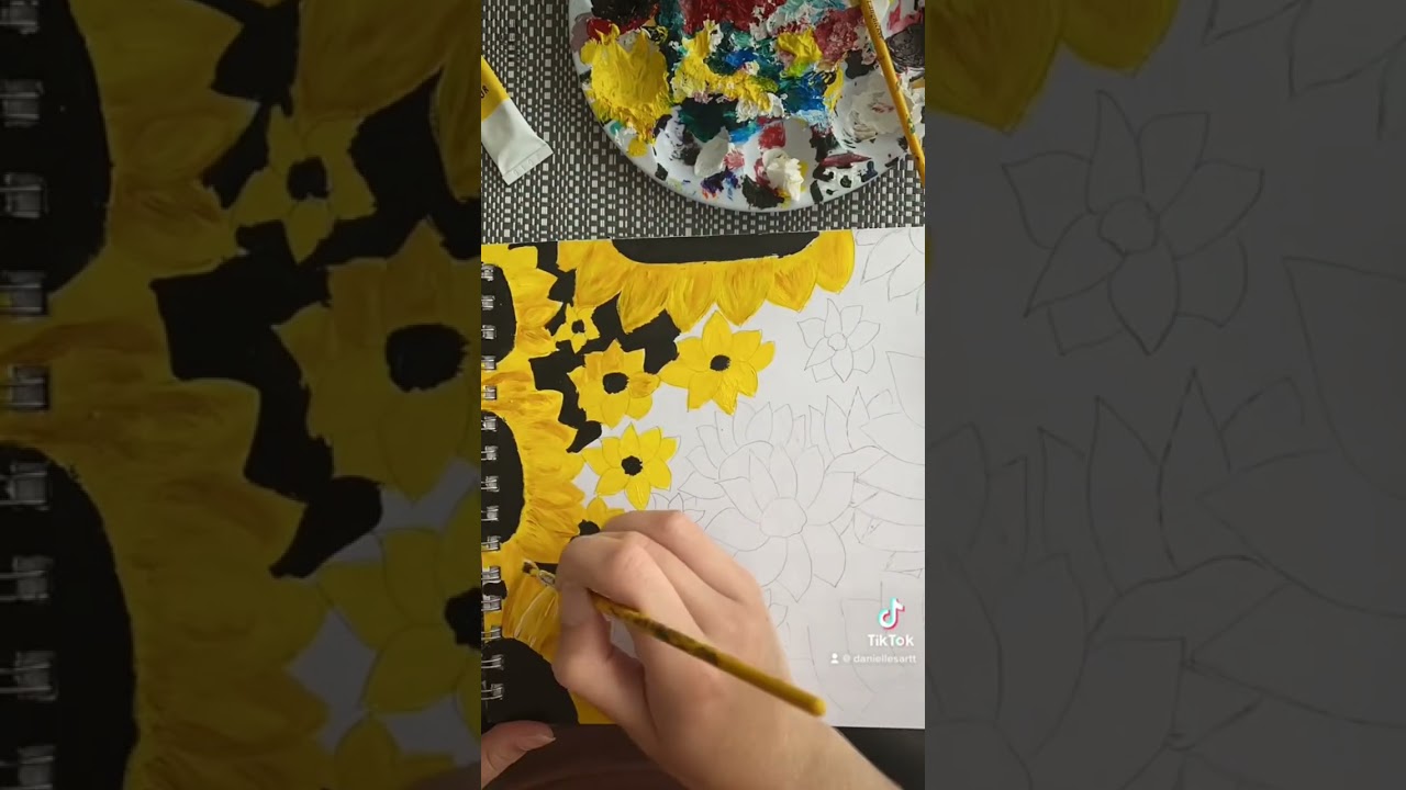 Painting a sunflower scrapbook #artshorts #scrapbook #scrapbookingideas