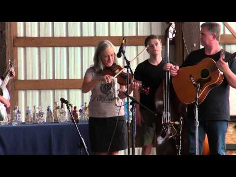2015-07-24 O1 C6 Starr McMullen - 2015 Columbia Gorge Fiddle Contest - Stevenson, WA