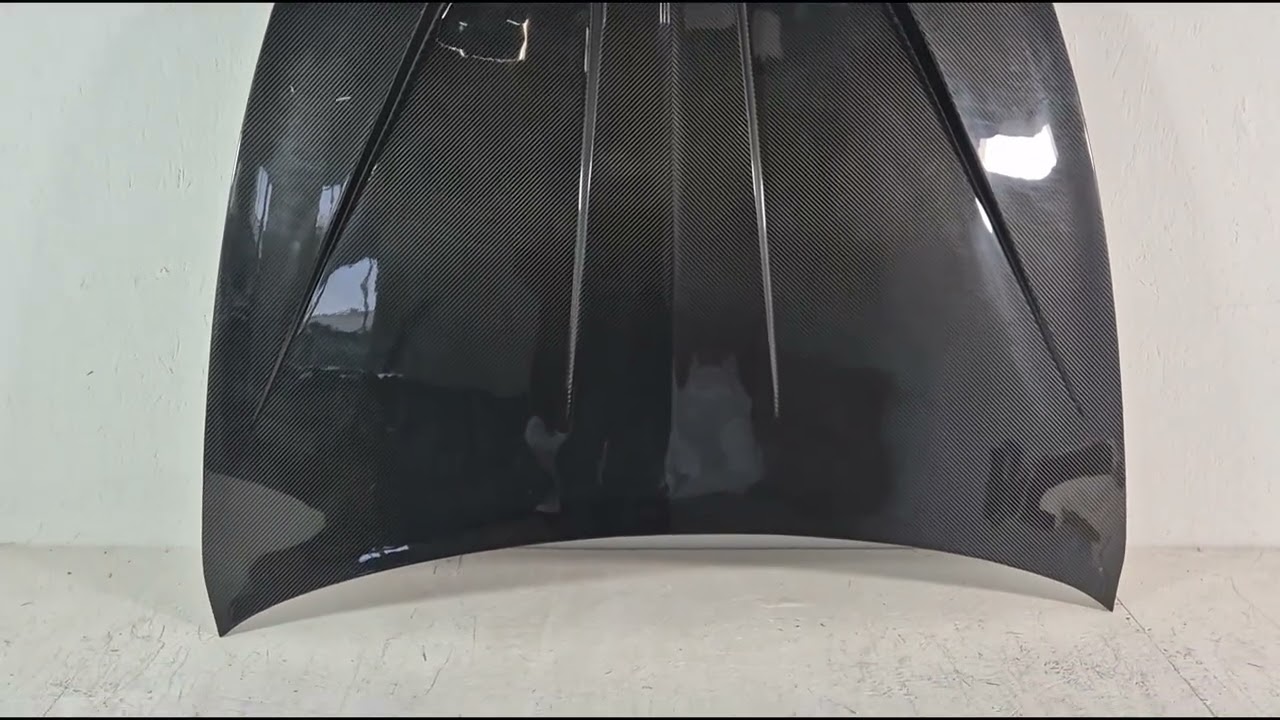 Bentley Bentayga 2015–2025 Komplet karoserijskih dodatkov LRT-Design Carbon Video 2