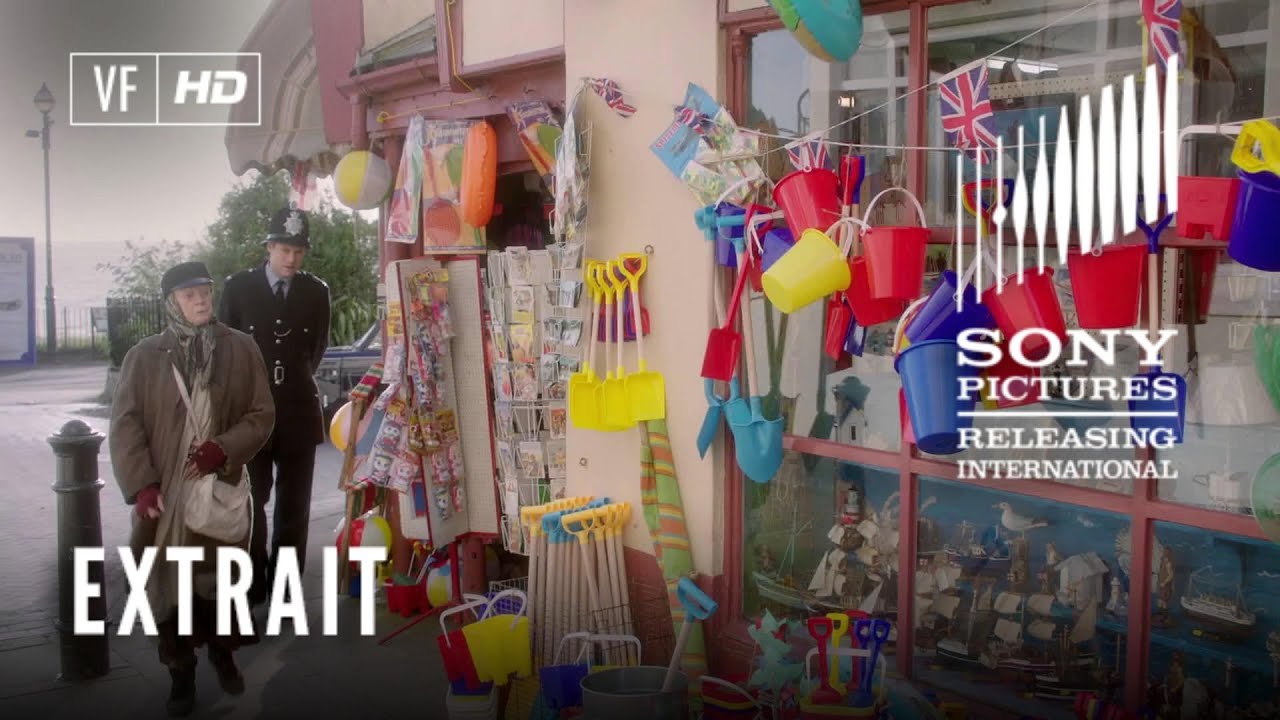 Miniature de la vidéo The Lady In The Van - Extrait "I'm Minding My Own Business" - VF du film La dame à la camionnette