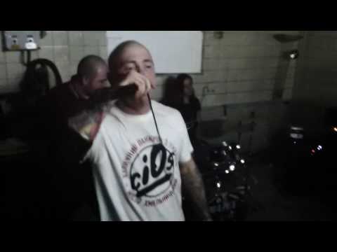 Mister X (Streetpunk Belarus) Crisis Identity (Oxymoron) (1) live @ Hof 2016