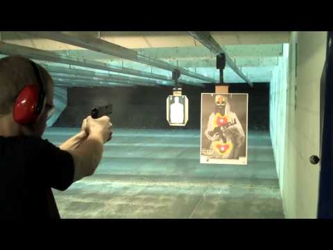 Shooting the HK USP Compact .40