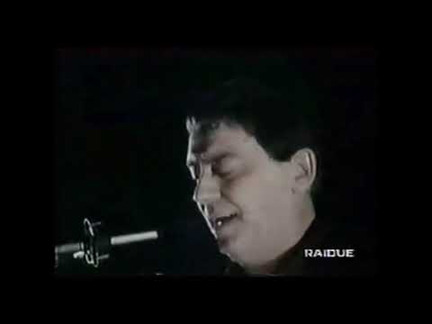 Carmelo Bene dalla Torre degli Asinelli a Bologna (1981). Canto XXVI dell'Inferno.