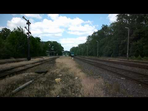 ČD 810 009-1 Os 3512 & ČD 80-29-003-8 + ČD 843 001-9 R-1185; Głuchołazy, 24.V.2012 [HD]