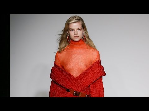 Krizia | Fall/Winter 2018/19 | MFW
