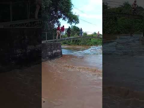 Rio Cariús em Faria Brito com um cheia vindo apara o açude presidente JK o açude de Orós