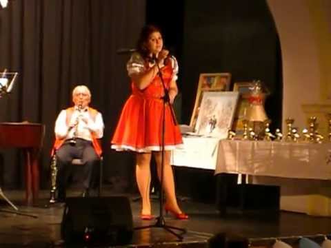 S.Nagy Zsuzsi - Hajlik a jegenye