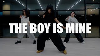 Ariana Grande - the boy is mine dance choreography by Whatdowwari