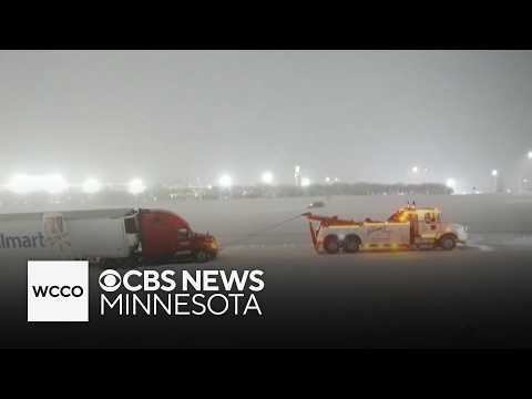 Videos show snow blanketing parts of Minnesota as driver hit roads on Thanksgiving week