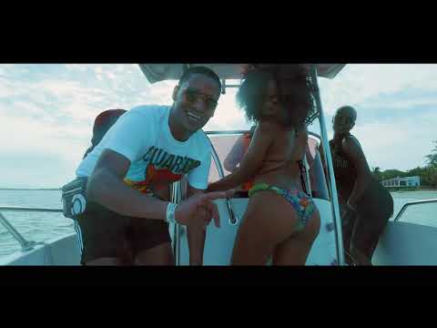 Helder Renato feat. Sarissari - Maria vai com todas