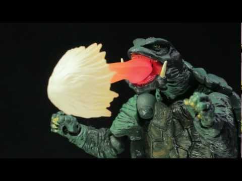 Sci-Fi Revoltech Series No.006 Gamera Review