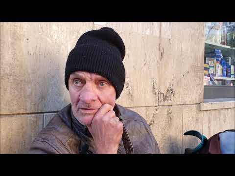 Żebrać jest łatwiej niż pracować. Życie na kracie w Rzymie.