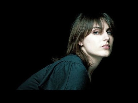 Antje Traue Bikini