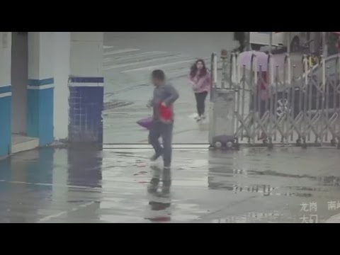 13 Vidéos De Voleurs Les Plus Drôles Jamais Enregistrées !