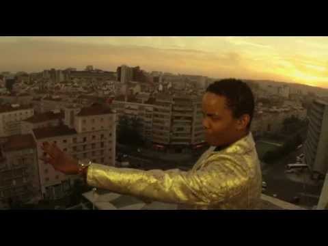 KUENO AIONDA - Marca de Batom