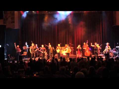 Treacherous Orchestra and Lay Low  Gordon Duncan Set