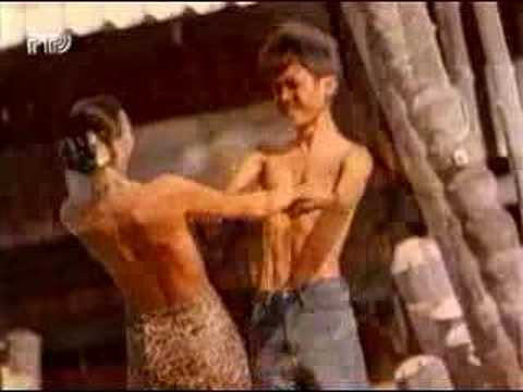 Қынаптың пластикалық хирургиясының фотосуреттері және жынысты ауыстыру Еркек жігітті қатты жағады