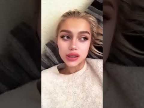 Полные сливы alknwt alknww и не только она Sexy блондинка и её подружки брюнетка. Ульяна Соколова
