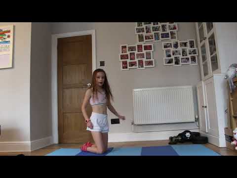 Stretching with gym dreamer ▶6:05 ▶6:05   
