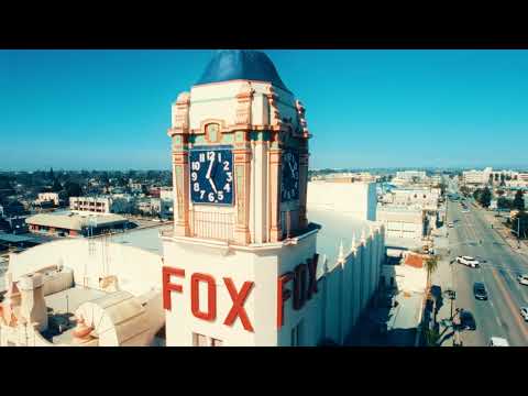 A Cinematic Clip of the Fox Theater in Bakersfield, CA | Sony FX3