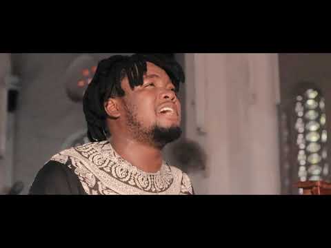 PRIYE POU AYITI | SOCRATE ANKORR (OFFICIAL VIDEO)