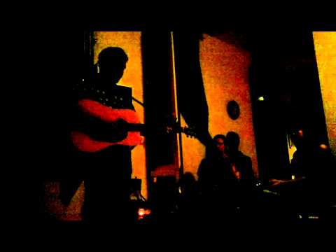 Dan Coyle - Slow Train Coming (Live house concert in Berlin)