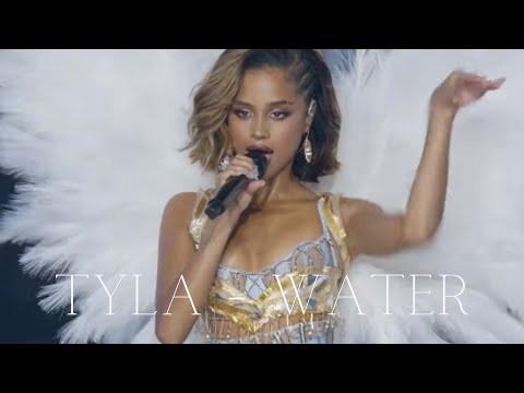 TYLA PERFORMING “WATER” AT THE VICTORIA SECRET FASHION SHOW 2024