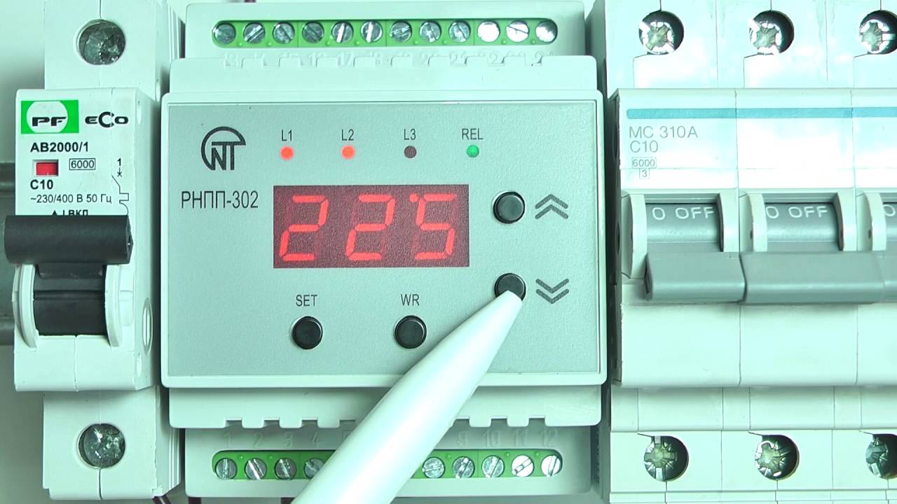 видео о Реле напряжения и контроля фаз НовАтек-Электро РНПП-302