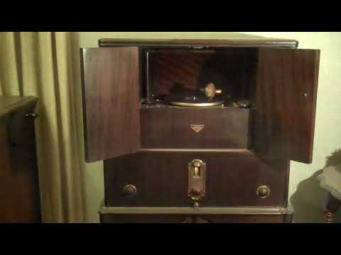 ADRIAN SCHUBERT RED NICHOLS IRVING KAUFMAN - WHAT A MAN - ROARING 20's VICTROLA RADIOLA 7-11