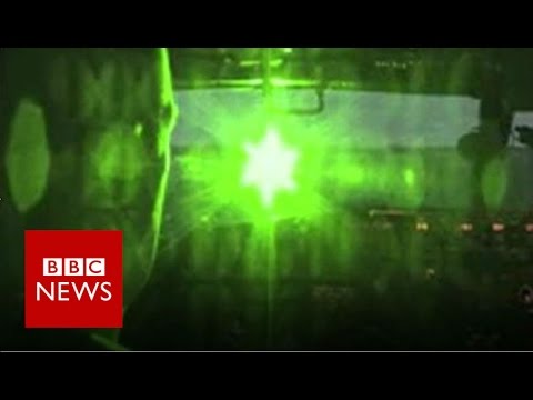 How dangerous are laser pointers to pilots? BBC News